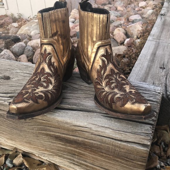 Old Gringo Short Boots - Picture 5 of 9